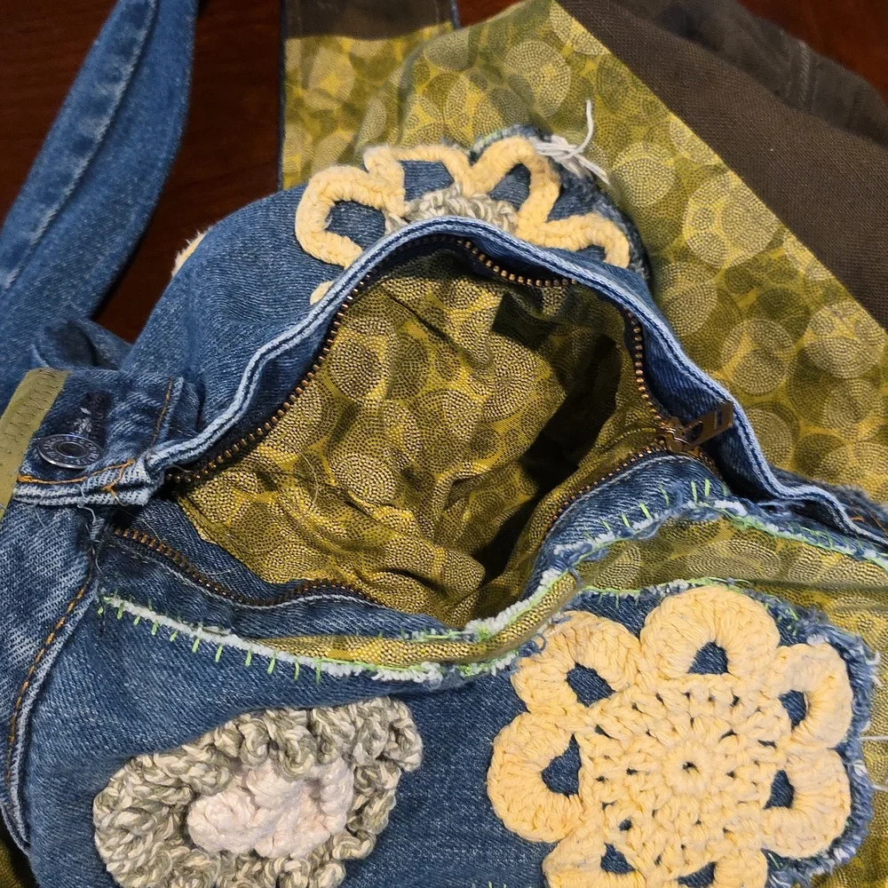 HAND CRAFTED Possible Bag UPCYCLED Blue Denim Jean Crochet Floral 29 X17 Inch - Picture 14 of 15